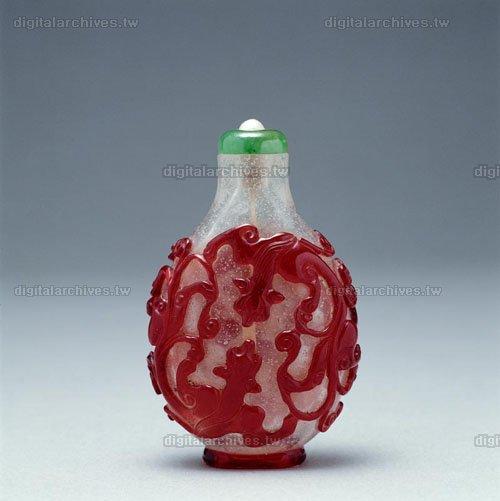 The Cultural Significance of Snuff Bottles The Cultural Significance of Snuff Bottles